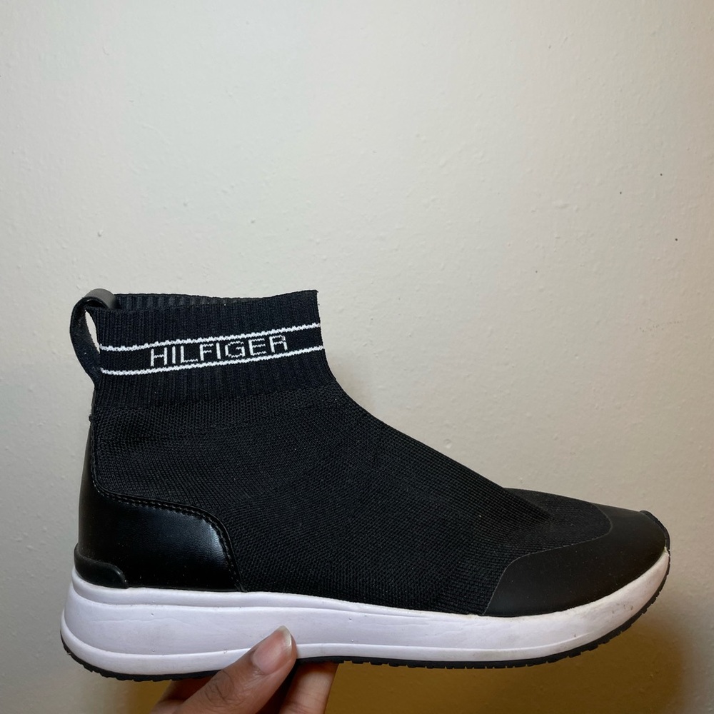 Tommy Hilfiger Womens Slip On Reco Sock Sneaker 7.5 High Top Shoe